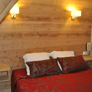 hotel-de-lhermitage.hotels-rhonealpes.com/