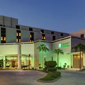 https://holiday-inn-al-qasr.hotelsriyadh.net