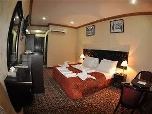 Nawazi Ajyad Hotel Mekka